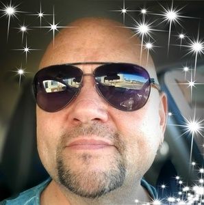 Meet your Posher, Scott